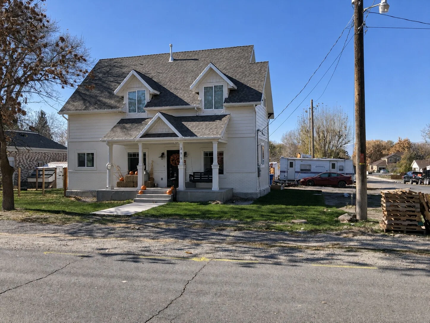 Completed exterior of the Lighthouse Remodel by JMO Custom Construction